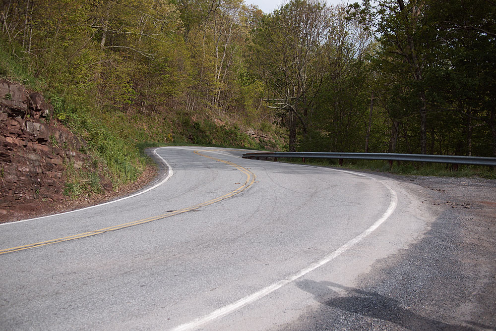 twisties porn. Wonderfully twisty roads too! twisties porn. Wonderfully twisty roads too!